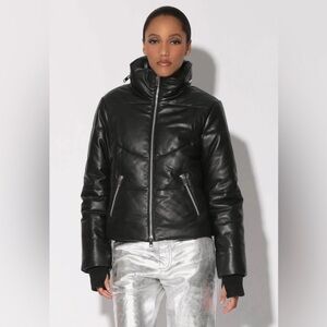 WALTER BAKER Edwina Leather Puffer Jacket in black - size Medium